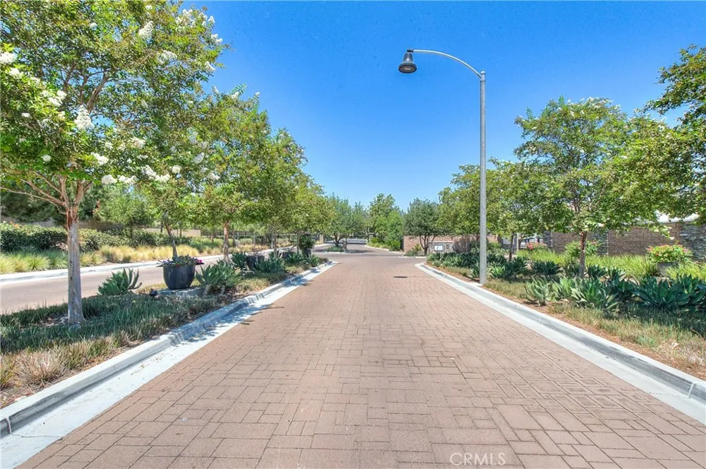 7205 Crescendo Lane Fontana, CA 92336