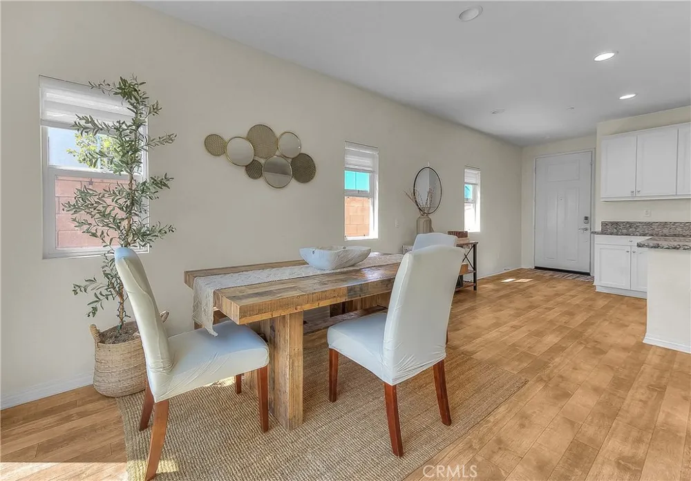 7205 Crescendo Lane Fontana, CA 92336