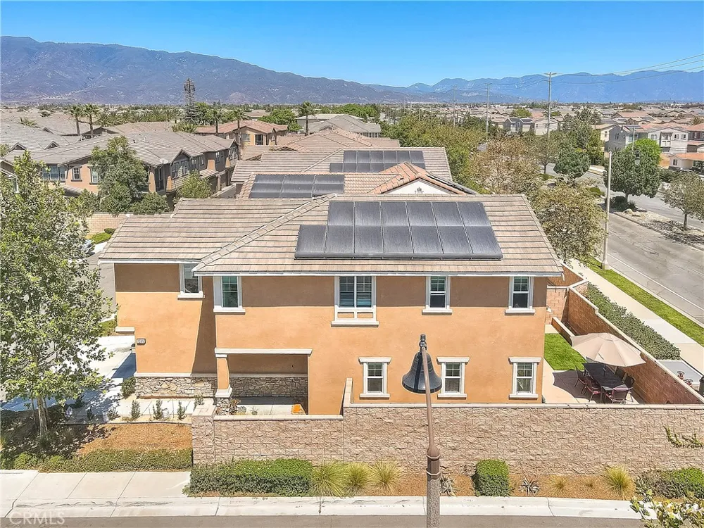 7205 Crescendo Lane Fontana, CA 92336