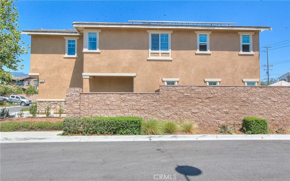 7205 Crescendo Lane Fontana, CA 92336
