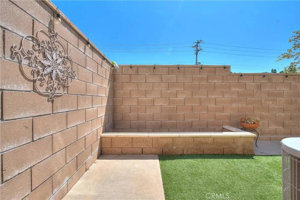 7205 Crescendo Lane Fontana, CA 92336