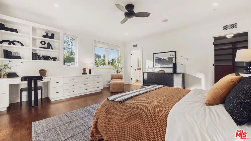 233 Marguerita Avenue Santa Monica, CA 90402