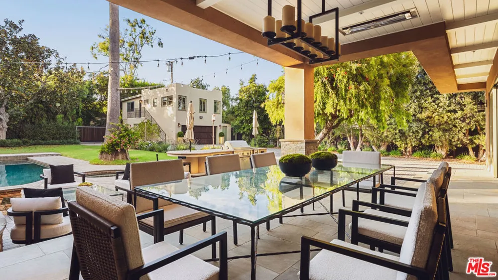 233 Marguerita Avenue Santa Monica, CA 90402