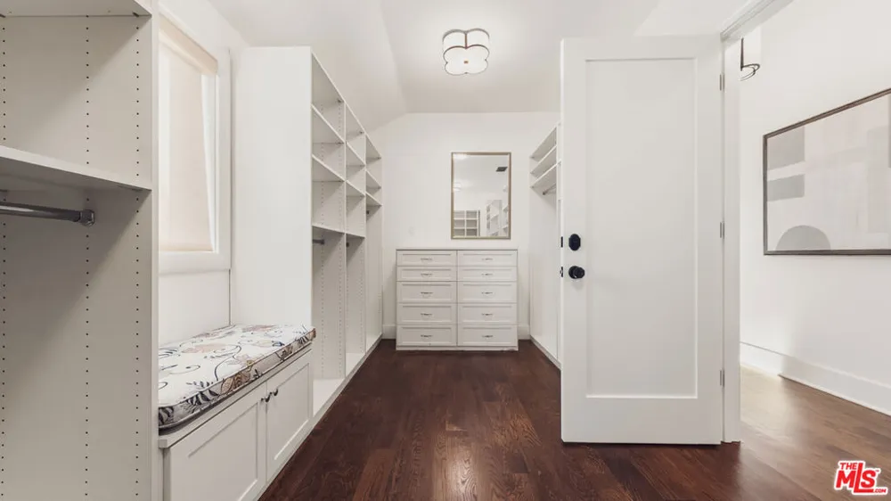 233 Marguerita Avenue Santa Monica, CA 90402