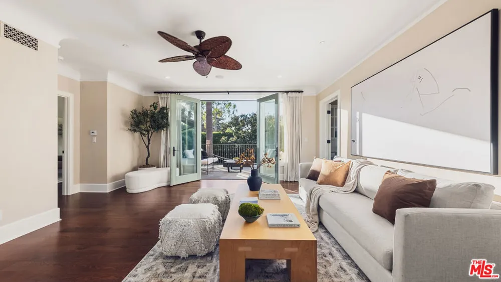 233 Marguerita Avenue Santa Monica, CA 90402