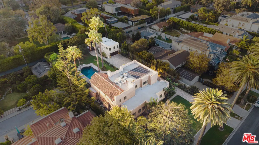 233 Marguerita Avenue Santa Monica, CA 90402