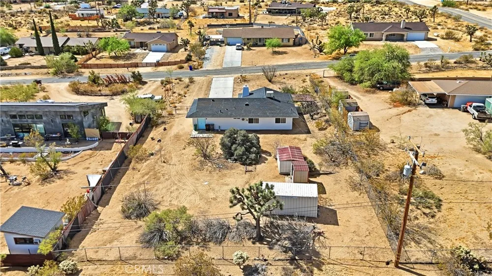 60940 Navajo Joshua Tree, CA 92252