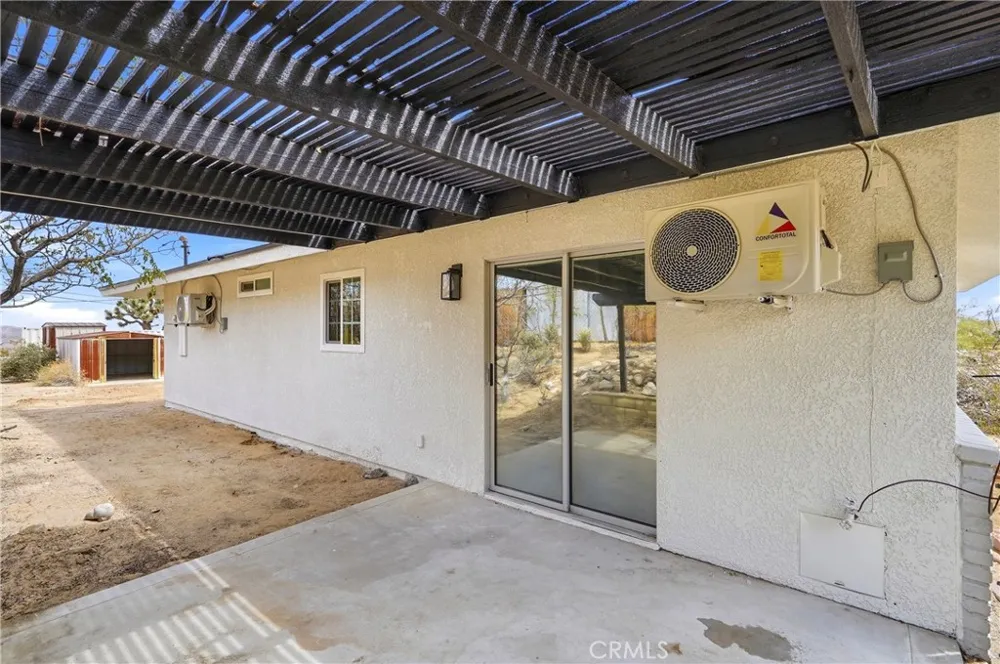 60940 Navajo Joshua Tree, CA 92252