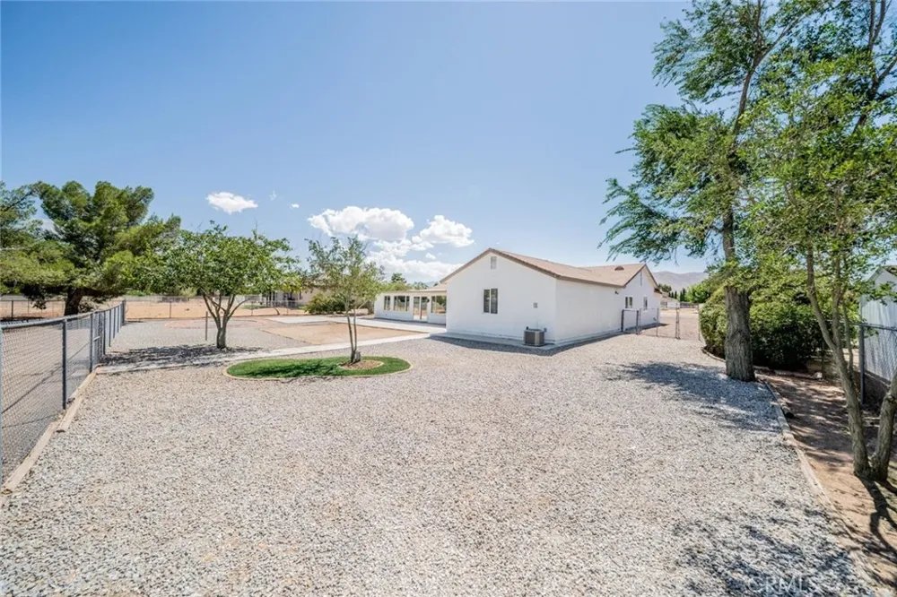 11172 Caribou Avenue Apple Valley, CA 92308