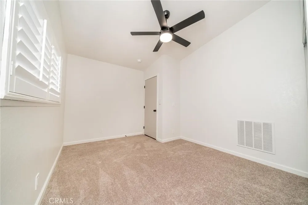 11172 Caribou Avenue Apple Valley, CA 92308