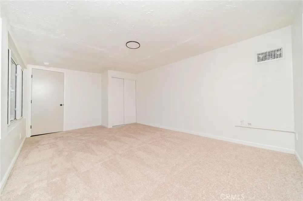 11172 Caribou Avenue Apple Valley, CA 92308