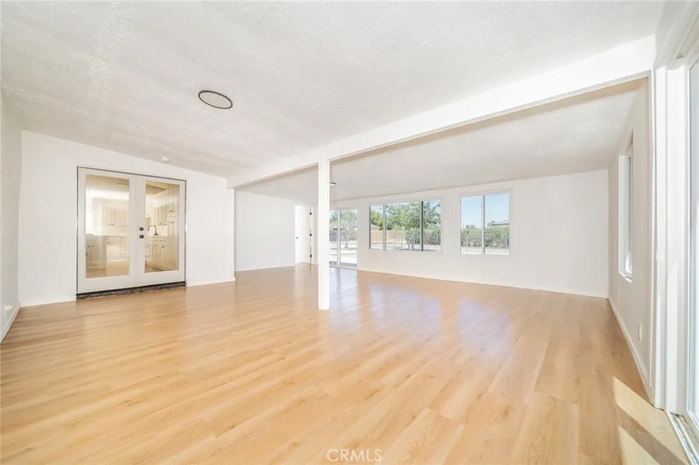 11172 Caribou Avenue Apple Valley, CA 92308