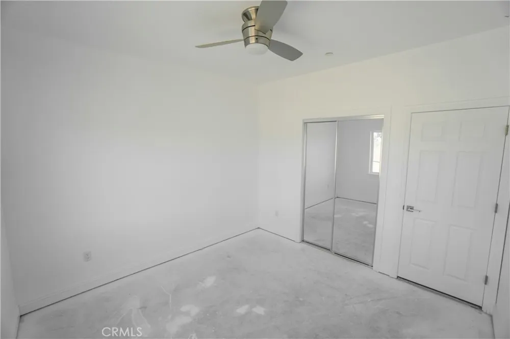 17805 Bangor Avenue Hesperia, CA 92345