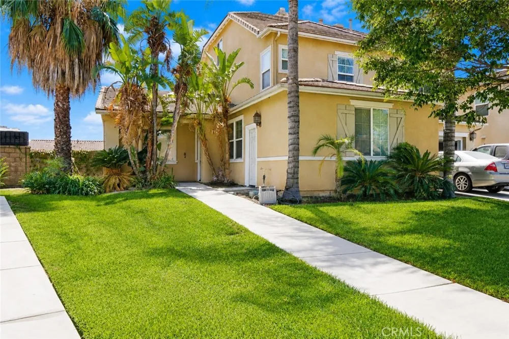 13425 Running Deer Eastvale, CA 92880