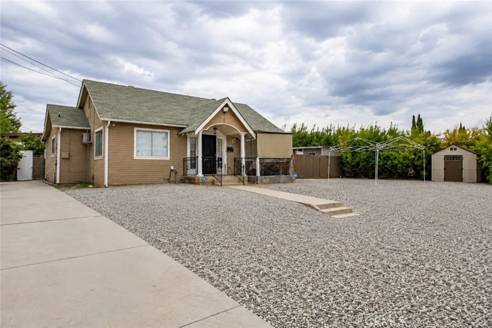 10733 Louise Avenue Granada Hills, CA 91344