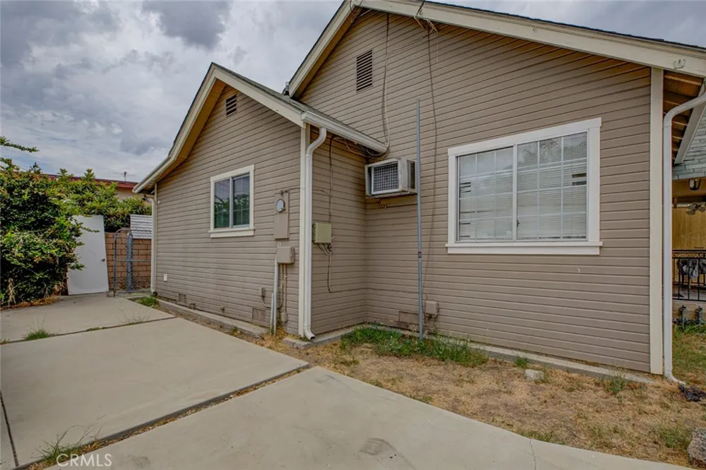 10733 Louise Avenue Granada Hills, CA 91344