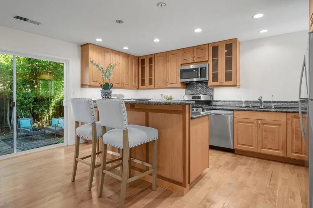 441 Poppy Place Mountain View, CA 94043