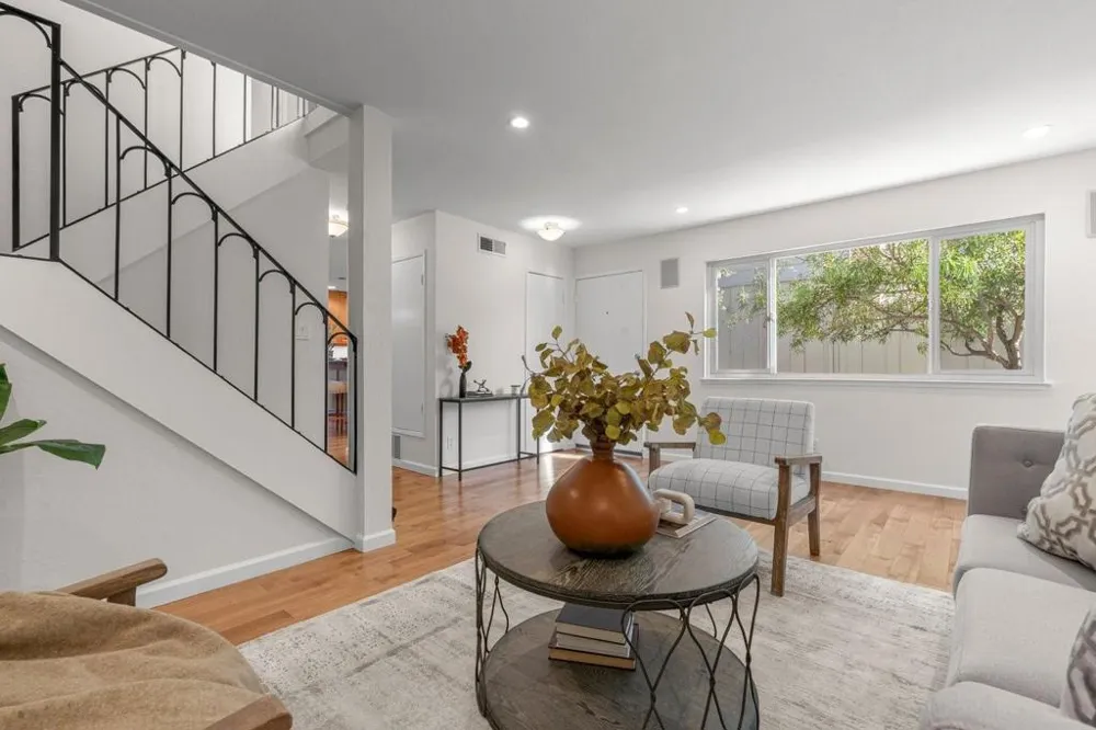 441 Poppy Place Mountain View, CA 94043