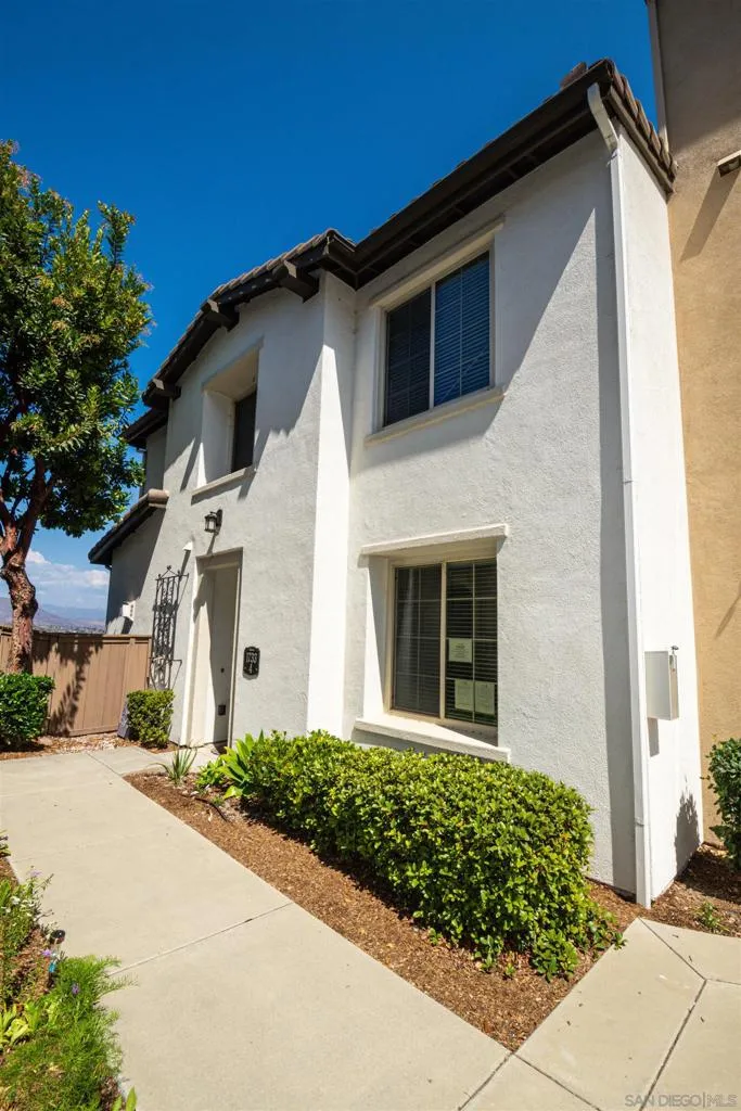 1733 Cripple Creek #4 Chula Vista, CA 91915