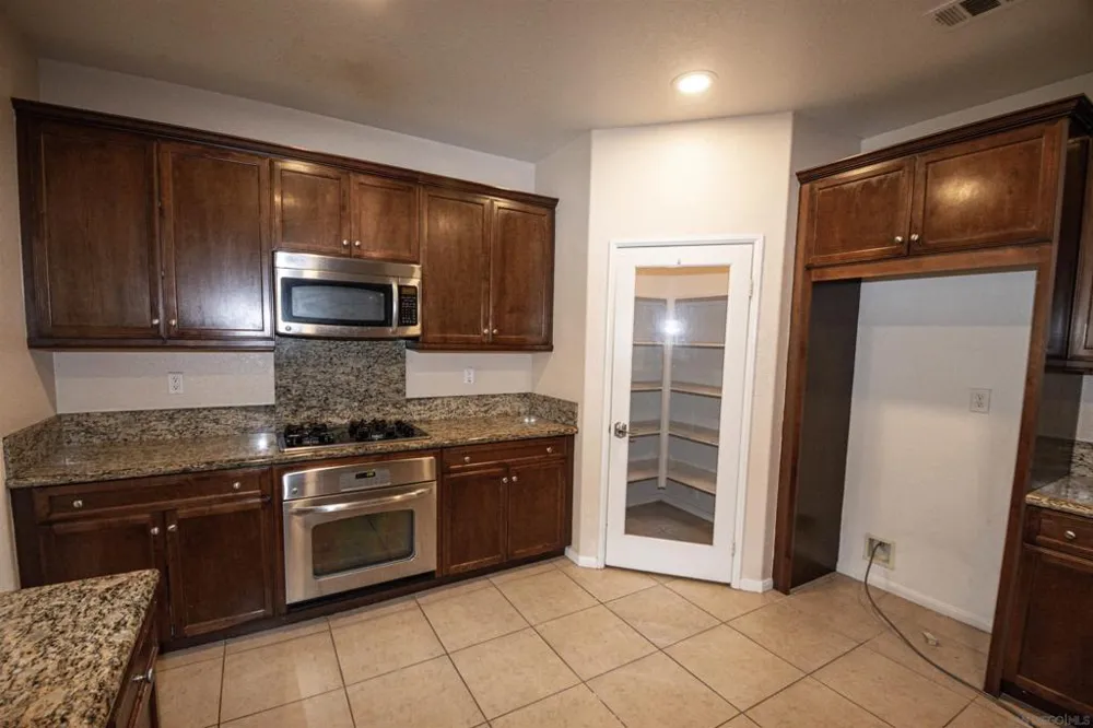 1733 Cripple Creek #4 Chula Vista, CA 91915