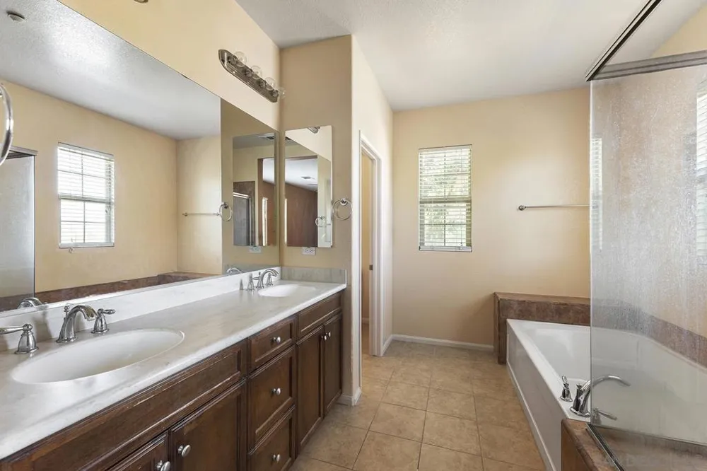 1733 Cripple Creek #4 Chula Vista, CA 91915