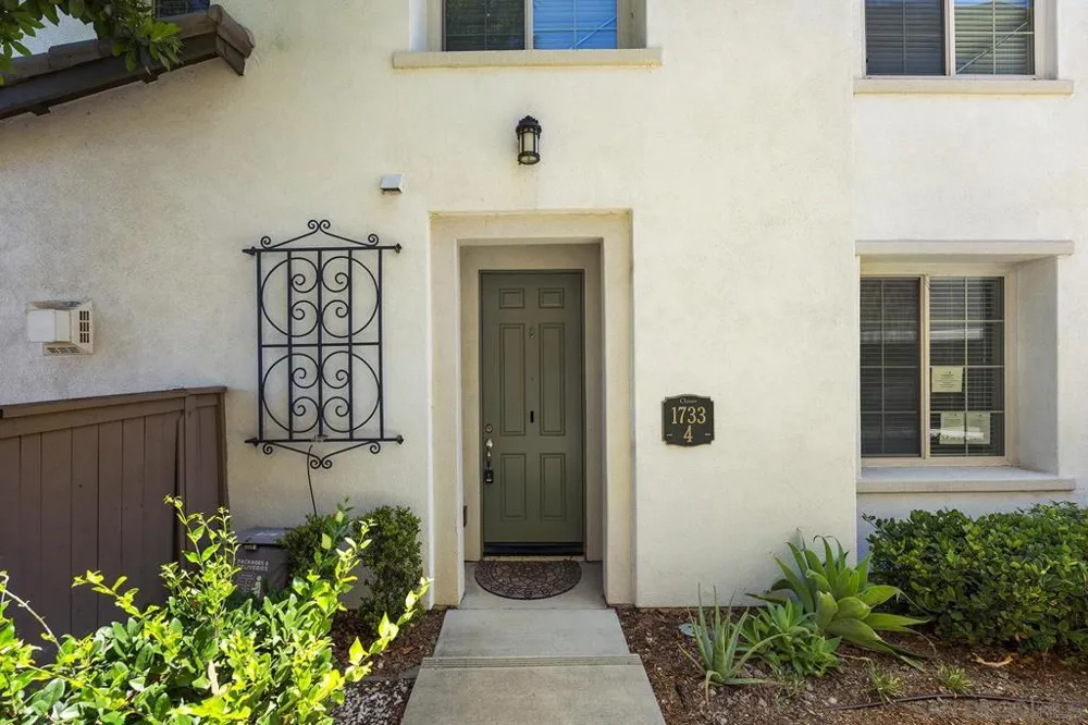 1733 Cripple Creek #4 Chula Vista, CA 91915