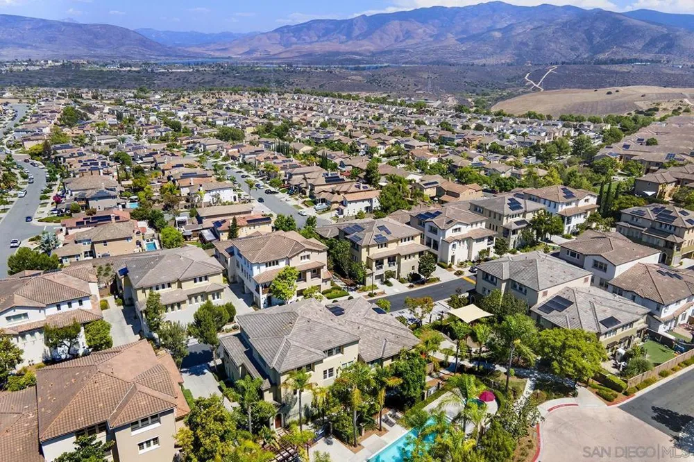 1733 Cripple Creek #4 Chula Vista, CA 91915