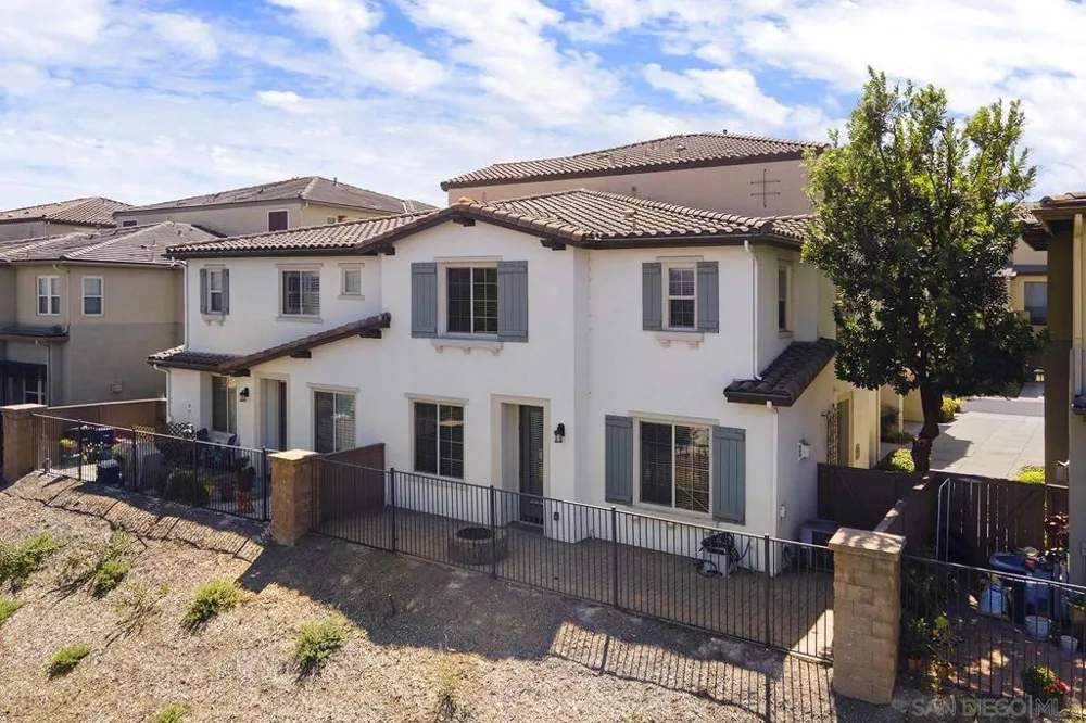 1733 Cripple Creek #4 Chula Vista, CA 91915