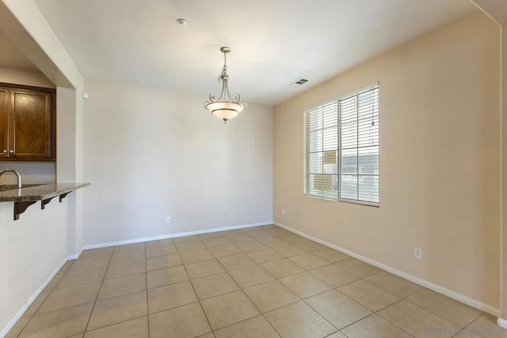 1733 Cripple Creek #4 Chula Vista, CA 91915
