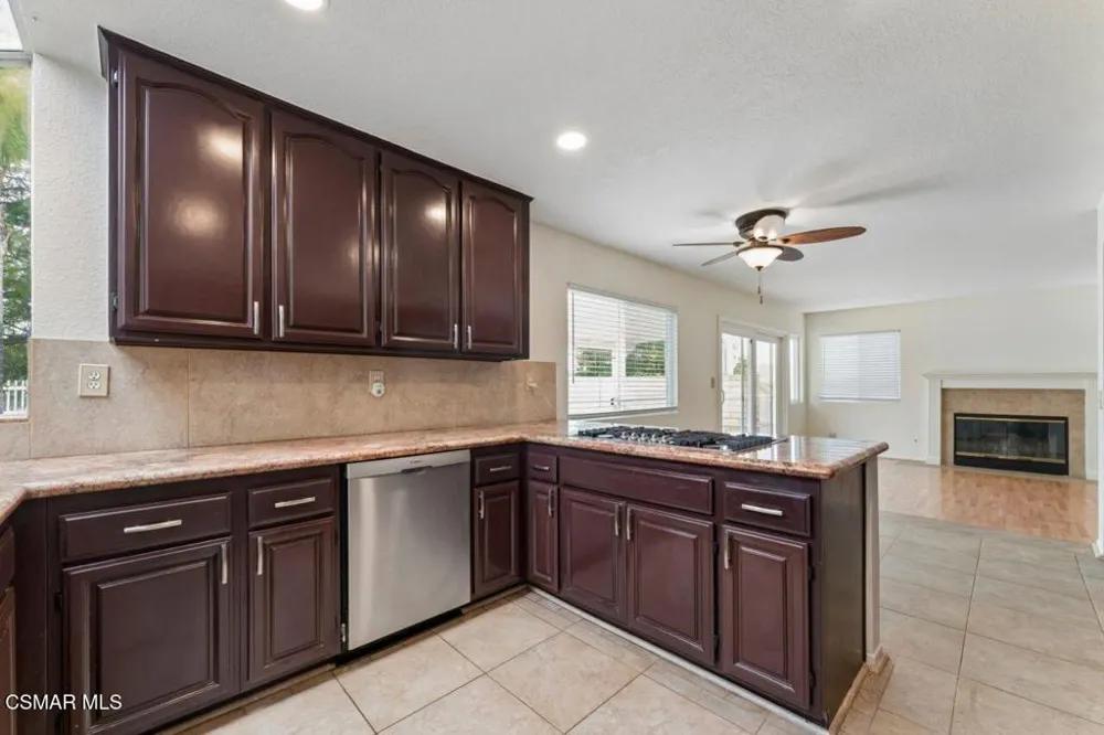 4543 Skidmore Court Moorpark, CA 93021