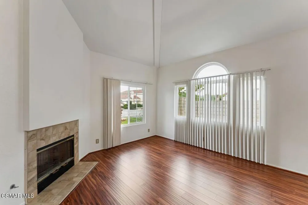 4543 Skidmore Court Moorpark, CA 93021