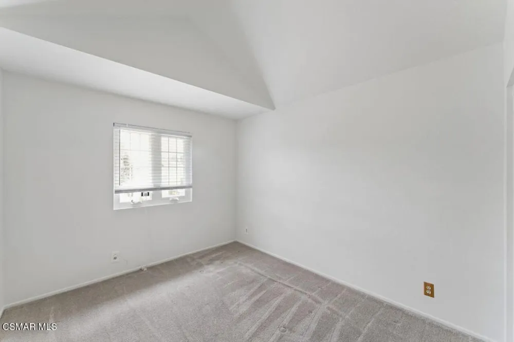 4543 Skidmore Court Moorpark, CA 93021