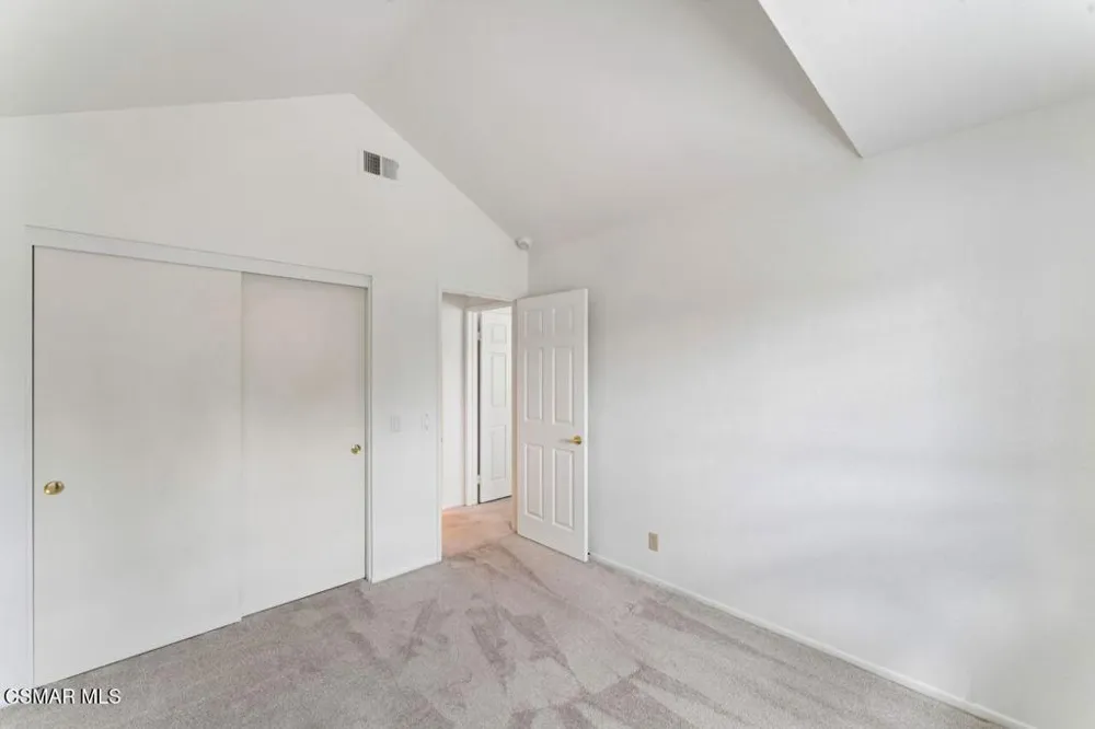 4543 Skidmore Court Moorpark, CA 93021