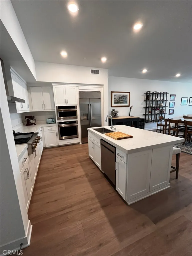3609 Rivington Irvine, CA 92612