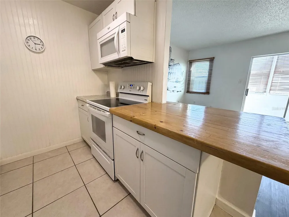 215 S MCMULLEN BOOTH ROAD #182 Clearwater, FL 33759