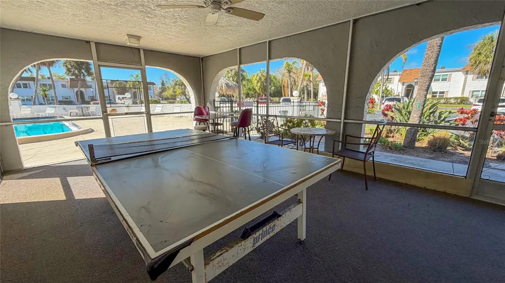 215 S MCMULLEN BOOTH ROAD #182 Clearwater, FL 33759