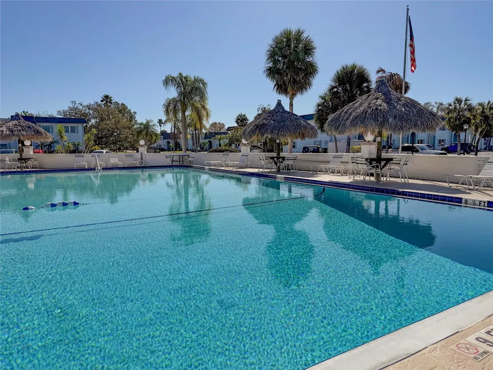 215 S MCMULLEN BOOTH ROAD #182 Clearwater, FL 33759