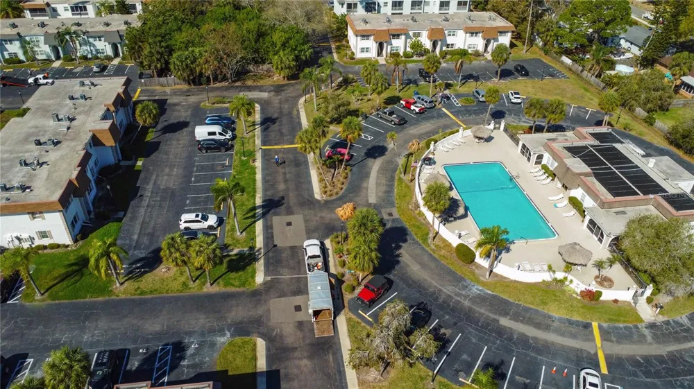 215 S MCMULLEN BOOTH ROAD #182 Clearwater, FL 33759