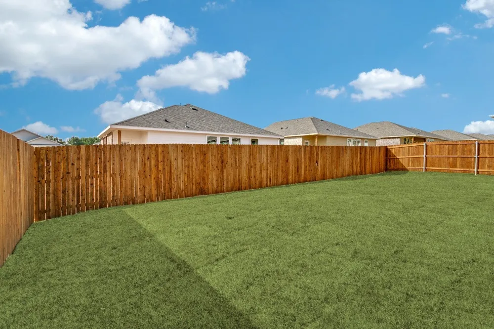 1426 Dry Creek Drive Cleburne, TX 76033