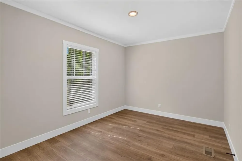 758 Upper Burris Road Canton, GA 30114