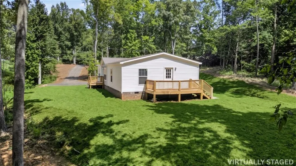 758 Upper Burris Road Canton, GA 30114