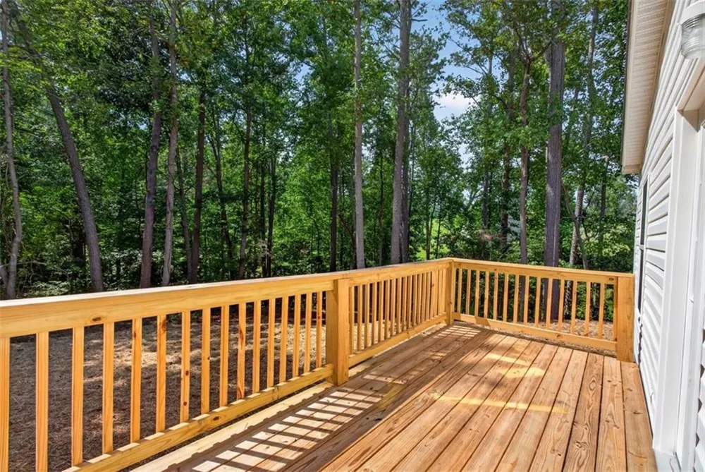 758 Upper Burris Road Canton, GA 30114