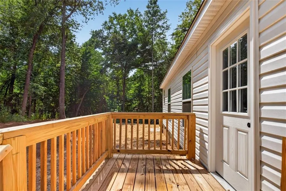 758 Upper Burris Road Canton, GA 30114