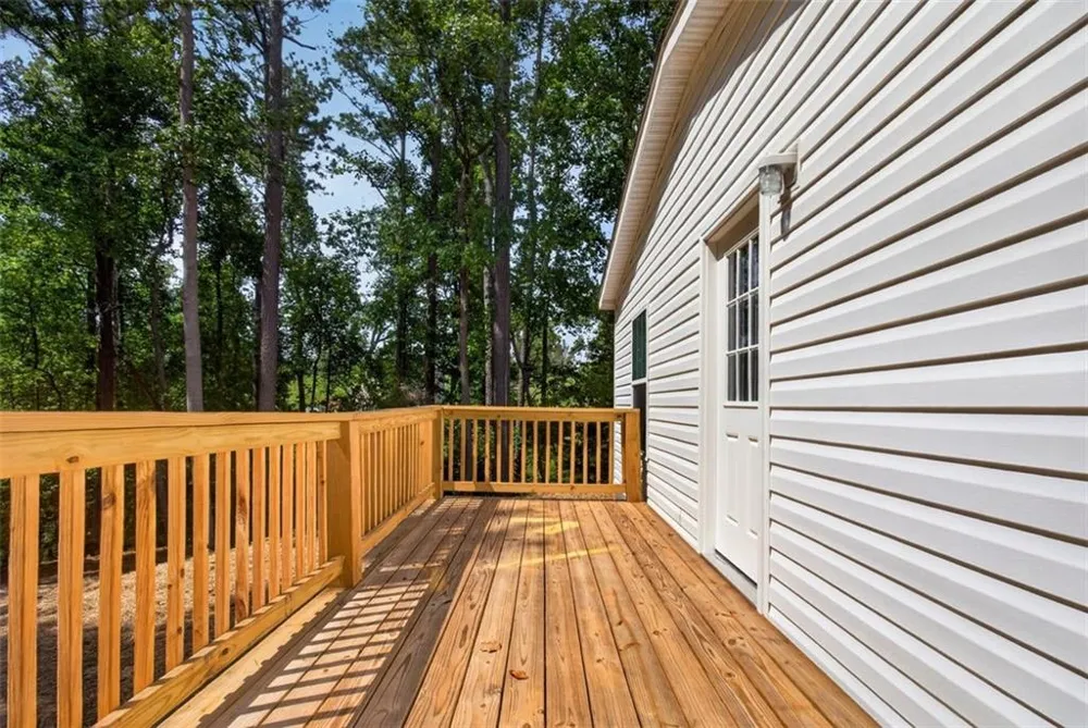 758 Upper Burris Road Canton, GA 30114