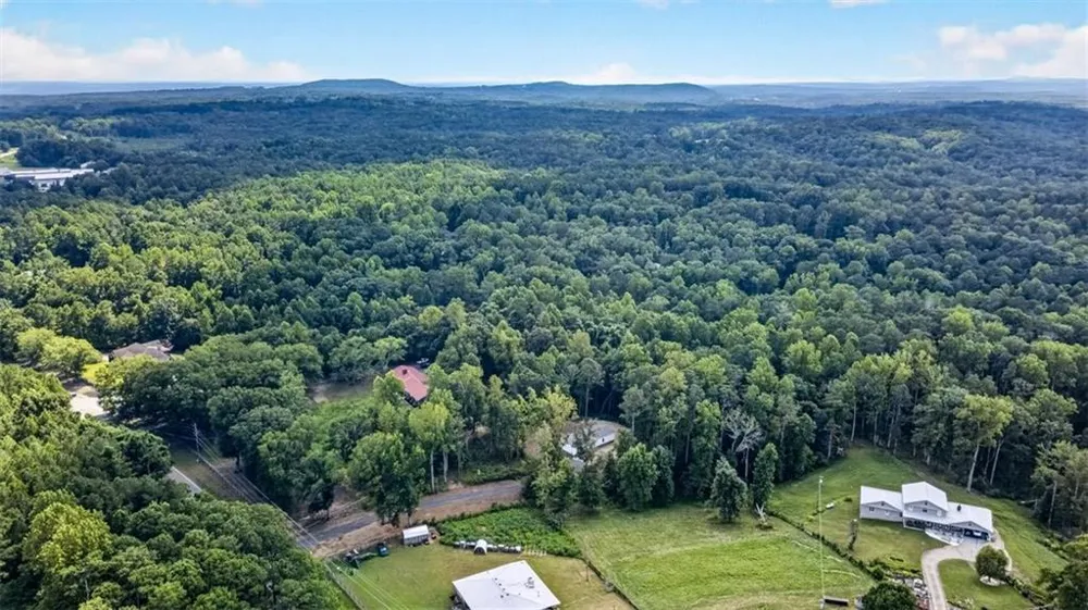 758 Upper Burris Road Canton, GA 30114