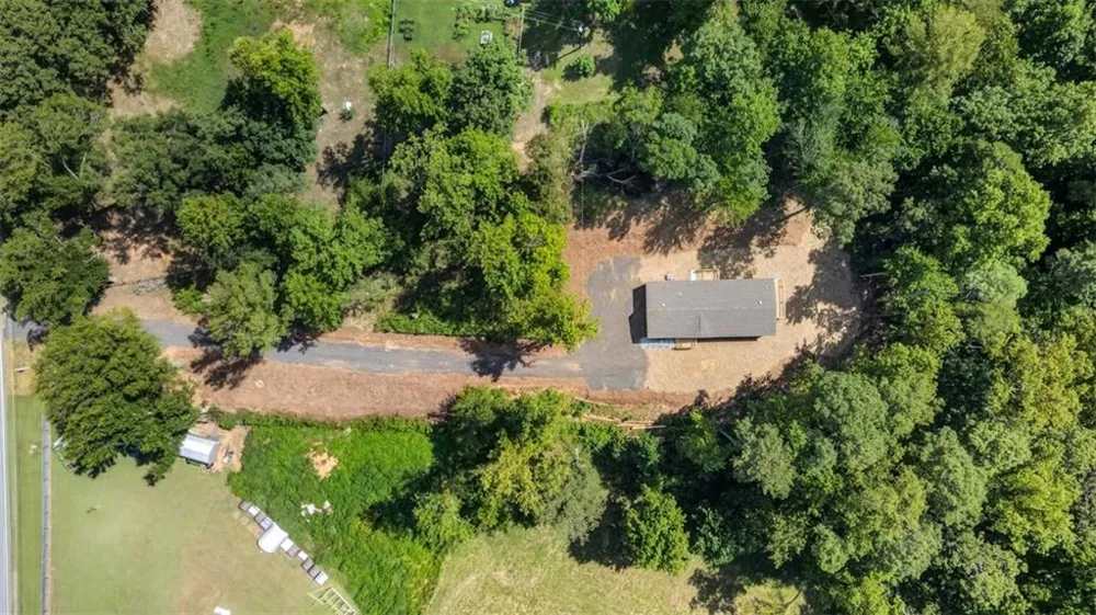 758 Upper Burris Road Canton, GA 30114
