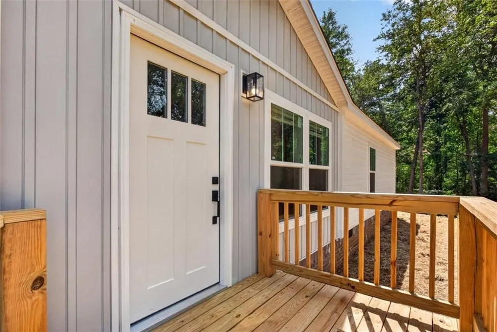 758 Upper Burris Road Canton, GA 30114