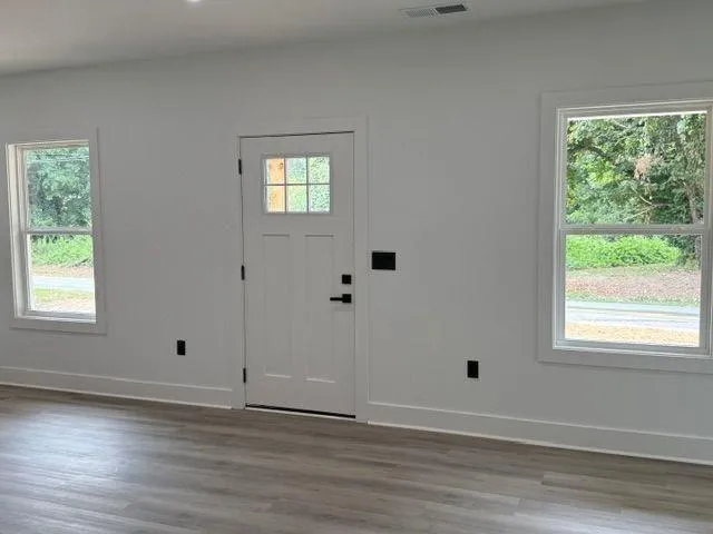 69 Easy Street Toccoa, GA 30577