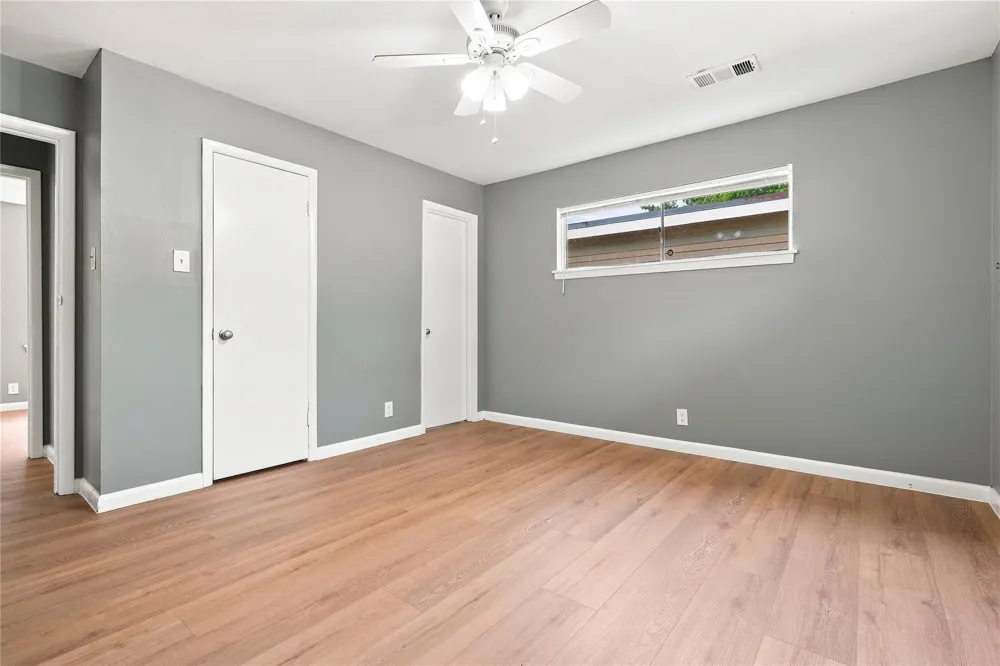 2906 Newcastle Drive Baytown, TX 77521