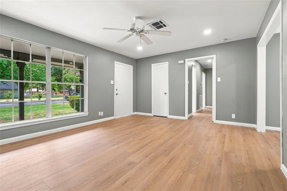 2906 Newcastle Drive Baytown, TX 77521